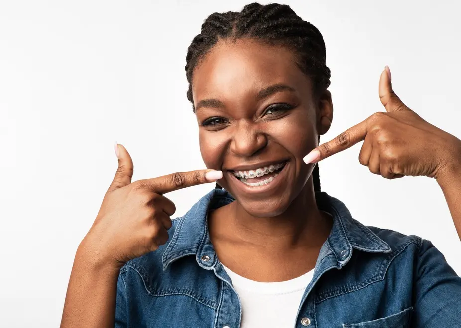 ¿PUEDO OBTENER Radiografías Dentales con Brackets Puestos?