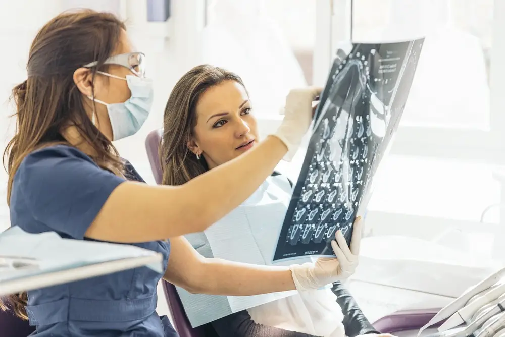 LAS Radiografías Dentales Digitales te Inician en un Viaje Sonriente que Durará Toda la Vida