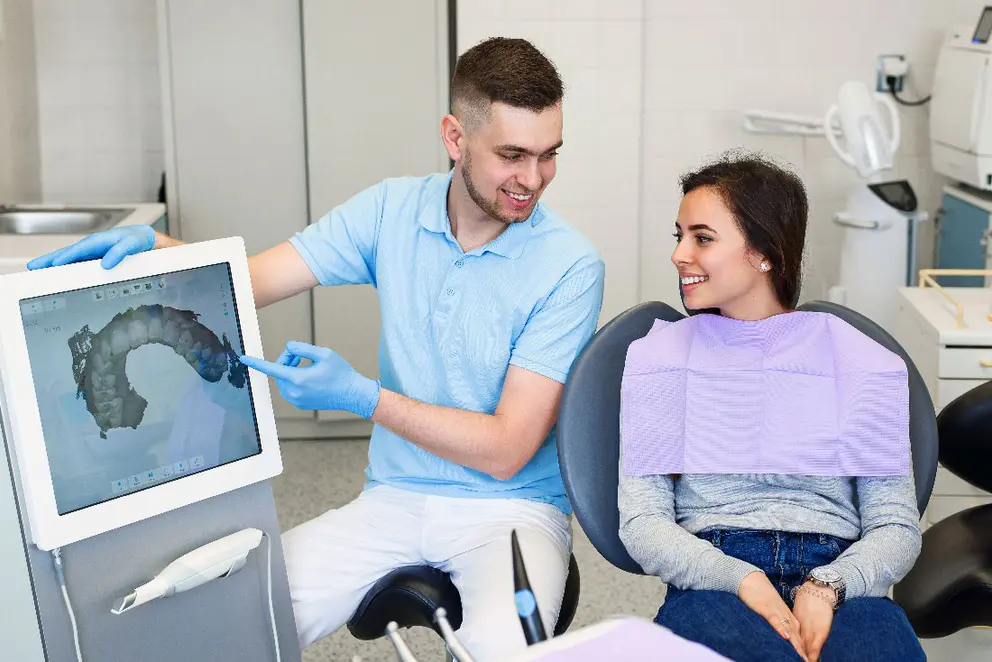 CLEAR ALIGNERS Hurting Tongue