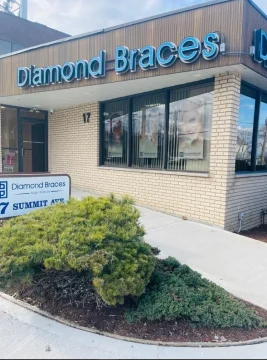 diamondbraces Hackensack NJ Kids Braces Front Desk